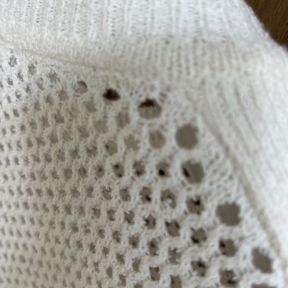 One Grey Day Los Angeles Revolve Crochet Off White Lace Poncho Vest Sweater - Picture 11 of 11